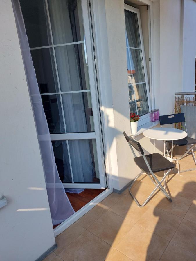 דירות גדינייה Apartament Radosna מראה חיצוני תמונה